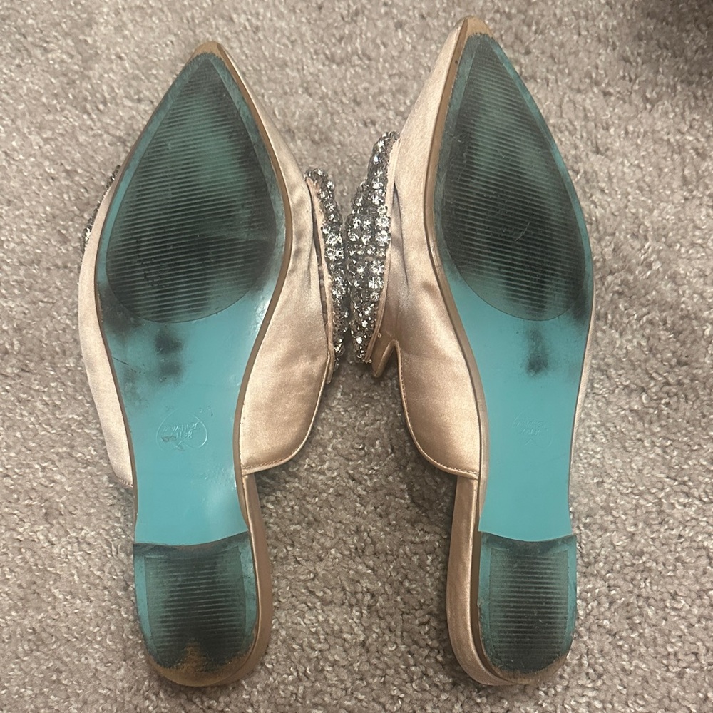Glamorous Betsey Johnson Rhinestone Bow Satin Mules - Picture 4 of 7